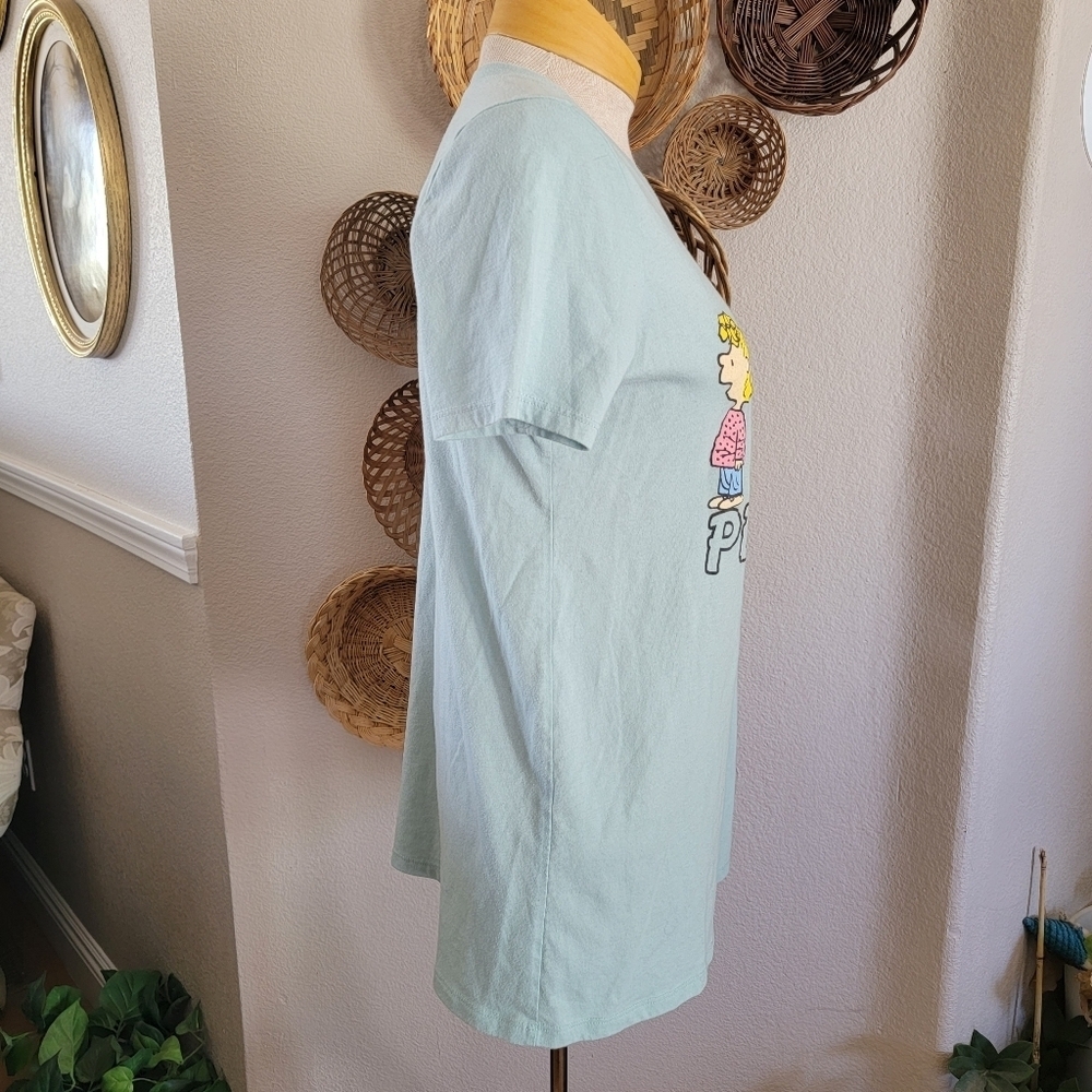 Torrid Peanuts Graphic T-Shirt in Light Blue Sz 00 L - Picture 2 of 4